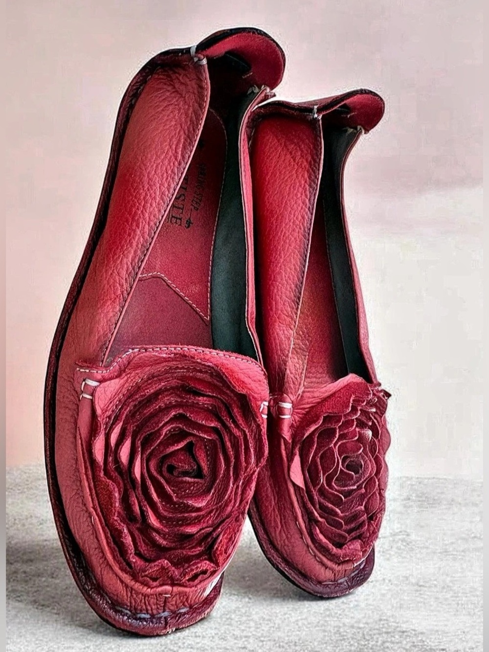 L'ARTISTE Ballerina Floral Flats in Red EU 40